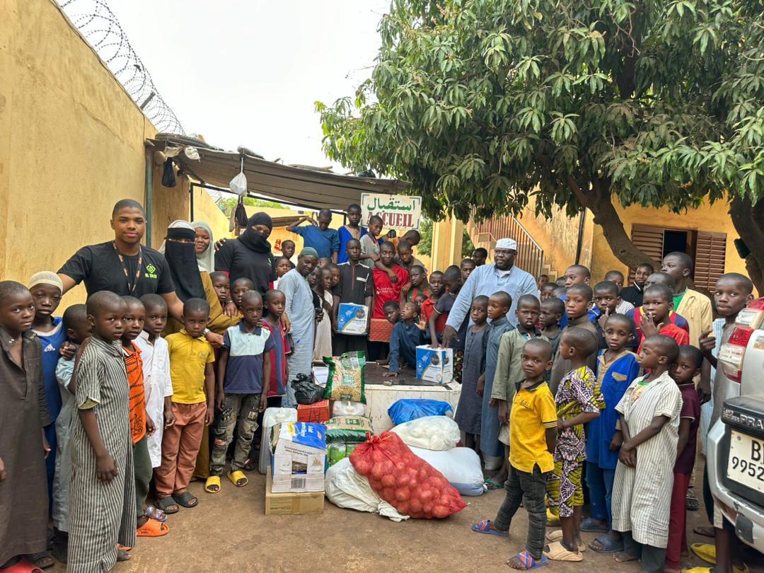 Distribution alimentaire Al Qalam